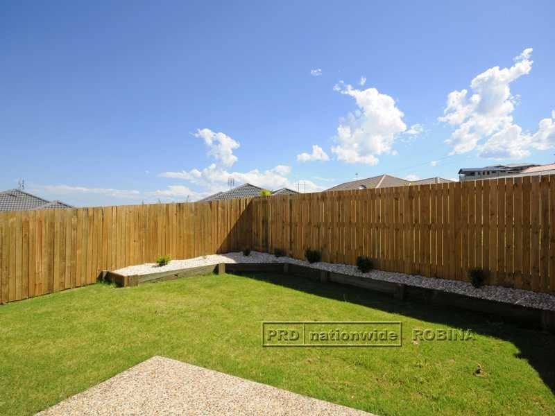 Unit 1/17 Mungana Drive, Upper Coomera QLD 4209