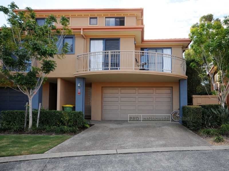 Unit 102/4 University Drive, Robina QLD 4226