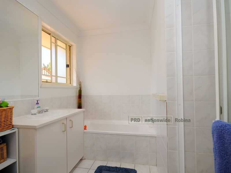 Unit 40/104 Old Coach Rd, Mudgeeraba QLD 4213
