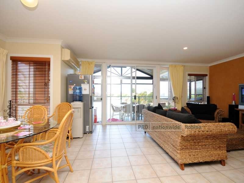 20 Massachusetts Court, Varsity Lakes QLD 4227