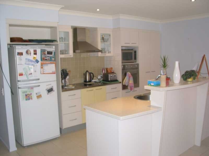 1 Avellino Drive, Varsity Lakes QLD 4227