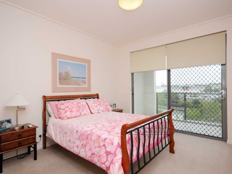 Unit 315/50 Riverwalk Avenue, Robina QLD 4226