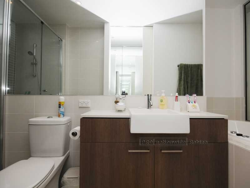 Unit 31/310 Easthill Drive, Robina QLD 4226