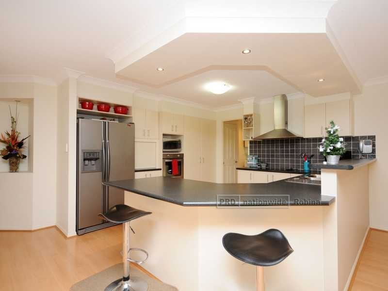 75 Clover Hill Drive, Mudgeeraba QLD 4213