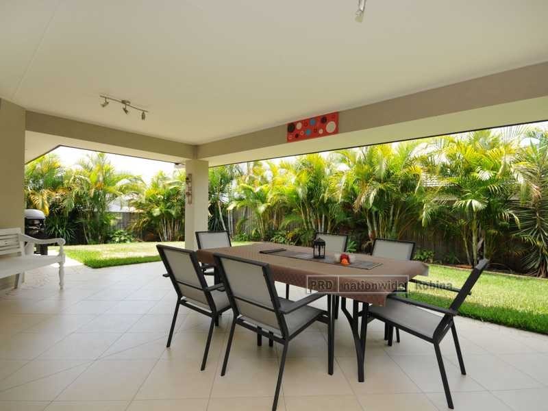 75 Clover Hill Drive, Mudgeeraba QLD 4213