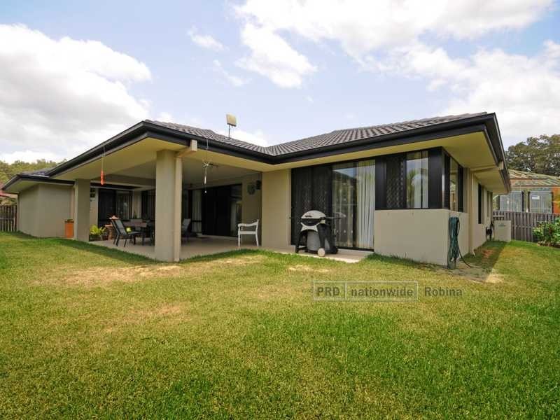 75 Clover Hill Drive, Mudgeeraba QLD 4213