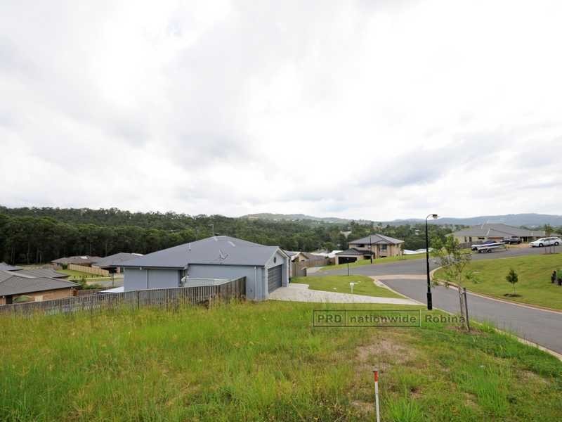 3 Phoebe Rise, Bonogin QLD 4213