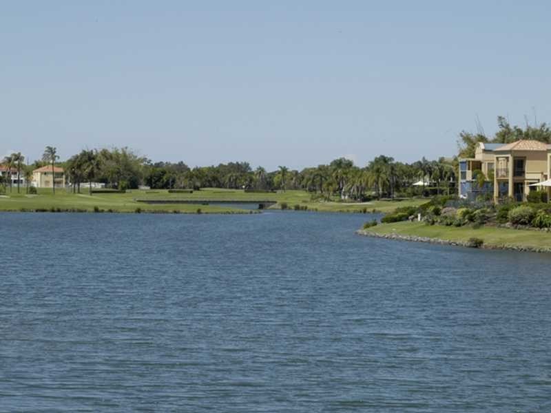 Lot 8/145 Palm Meadows Drive, Carrara QLD 4211