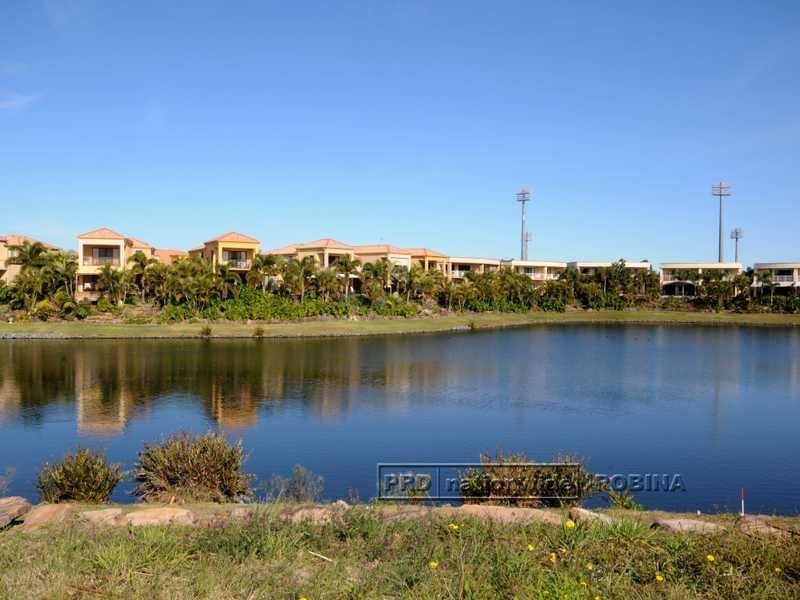 Lot 8/145 Palm Meadows Drive, Carrara QLD 4211