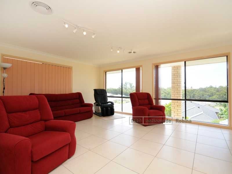 19 Kauri Pine Street, Reedy Creek QLD 4227