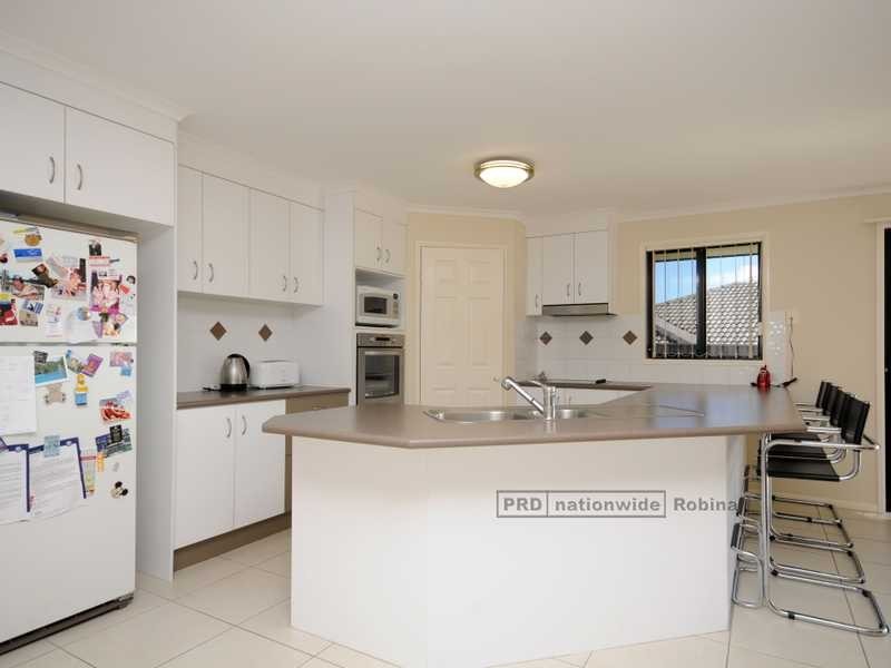 6 Healy Court, Mudgeeraba QLD 4213