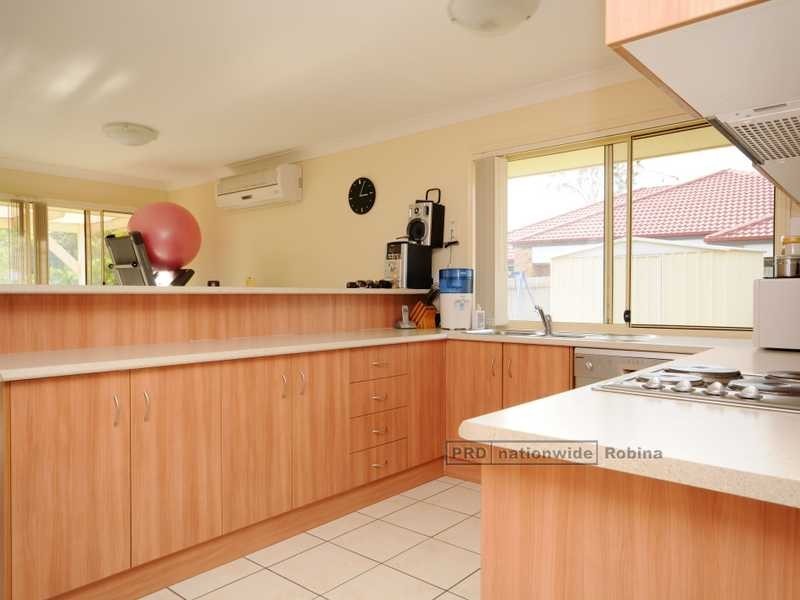 33 Bedroff Street, Upper Coomera QLD 4209