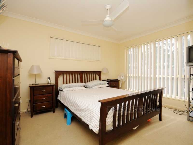 33 Bedroff Street, Upper Coomera QLD 4209