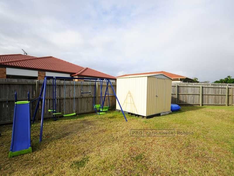 33 Bedroff Street, Upper Coomera QLD 4209