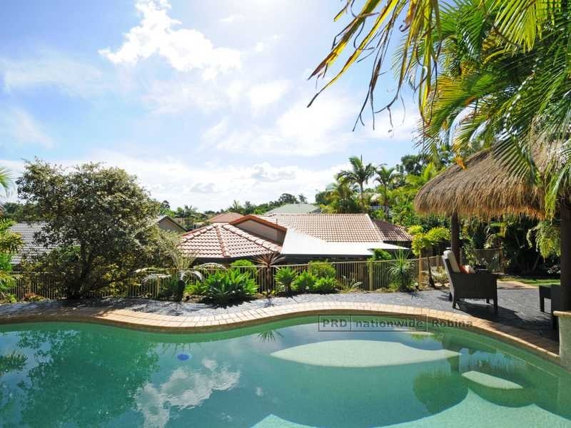 7 Waitara Place, Robina QLD 4226