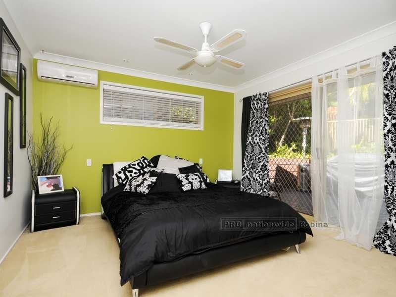 7 Waitara Place, Robina QLD 4226