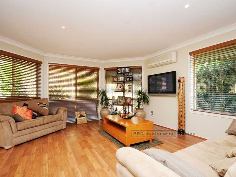 7 Waitara Place, Robina QLD 4226