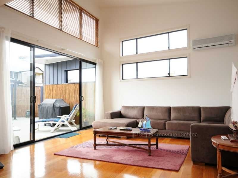 47 Azzurra Drive, Varsity Lakes QLD 4227