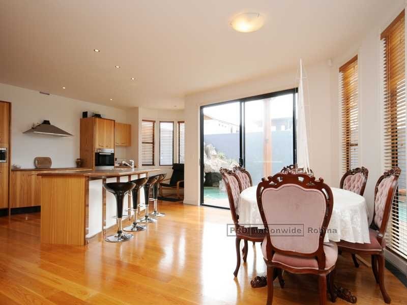 47 Azzurra Drive, Varsity Lakes QLD 4227