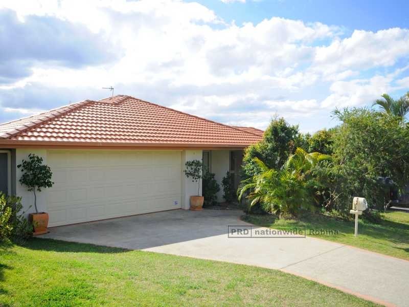 3 Parklane Place, Highland Park QLD 4211