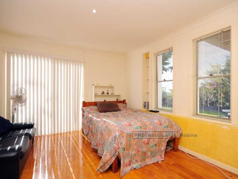 3 Parklane Place, Highland Park QLD 4211