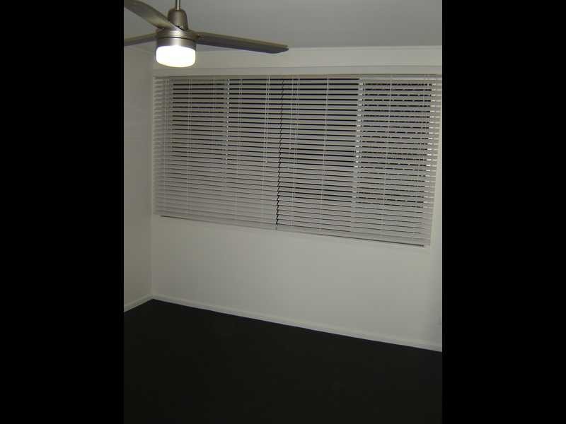 14 Naranga Avenue, Broadbeach Waters QLD 4218