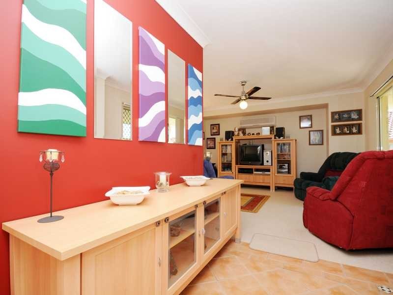 4 Lumley Street, Mudgeeraba QLD 4213