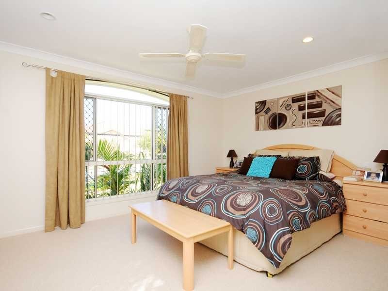 4 Lumley Street, Mudgeeraba QLD 4213