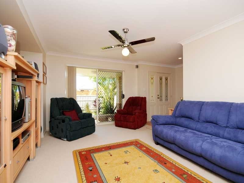 4 Lumley Street, Mudgeeraba QLD 4213