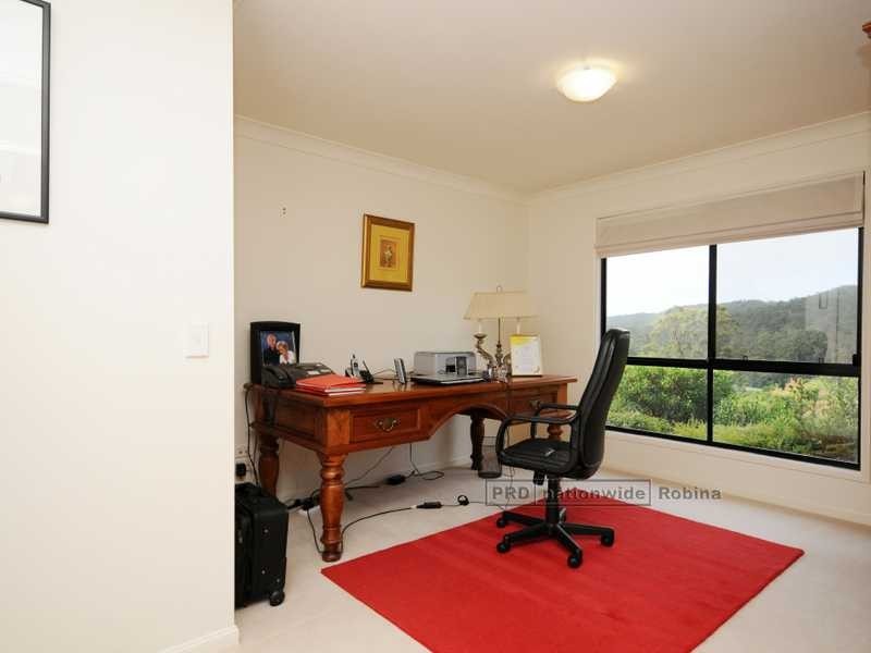 50 Gardenia Drive, Bonogin QLD 4213