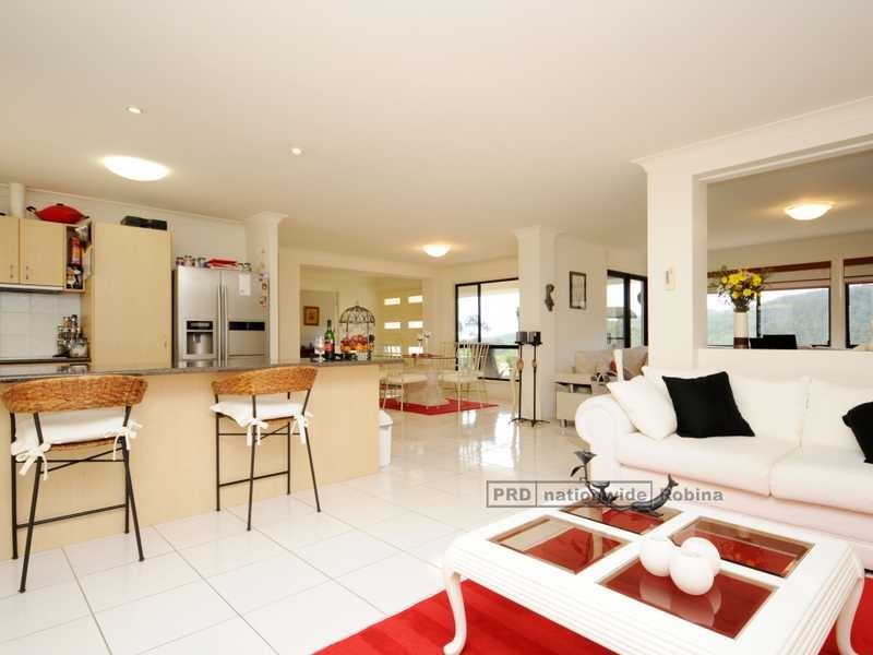 50 Gardenia Drive, Bonogin QLD 4213