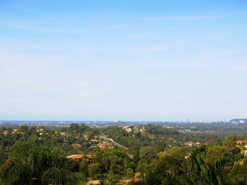 2 Parklane Place, Highland Park QLD 4211