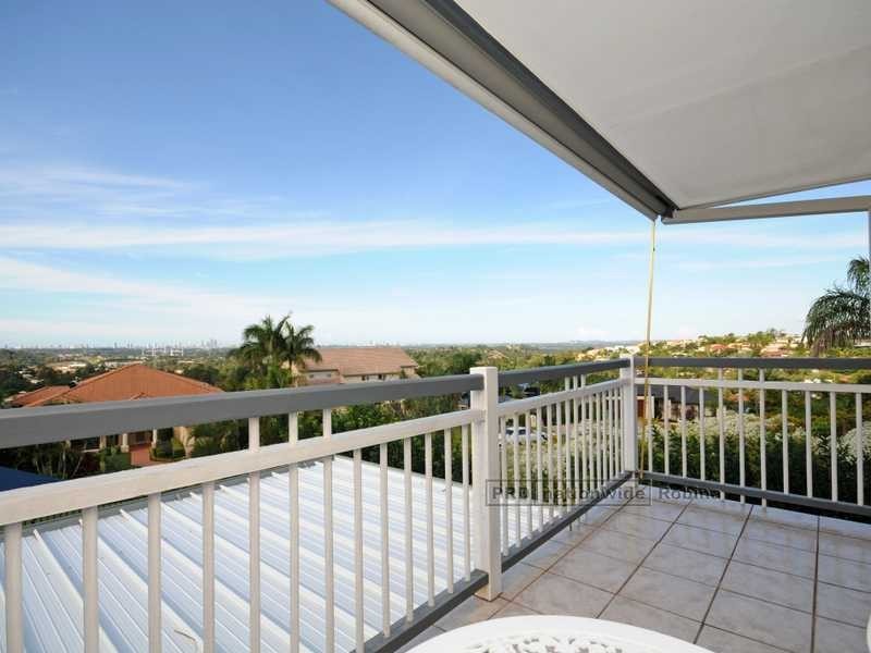 2 Parklane Place, Highland Park QLD 4211