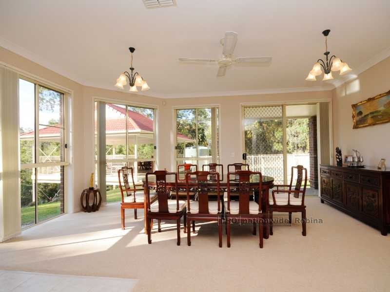 22 Raffles Court, Mudgeeraba QLD 4213