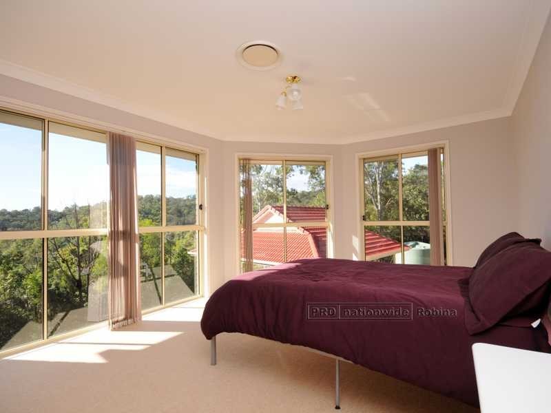 22 Raffles Court, Mudgeeraba QLD 4213
