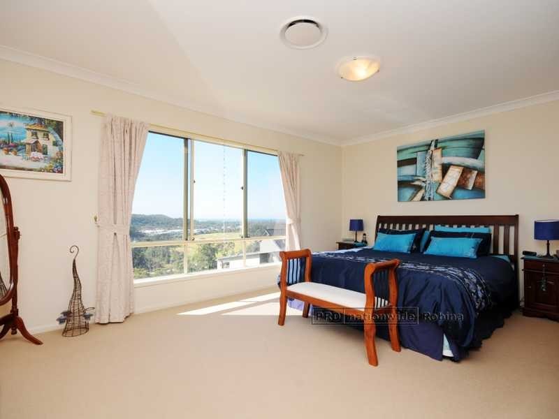 7 Royal View Close, Burleigh Heads QLD 4220