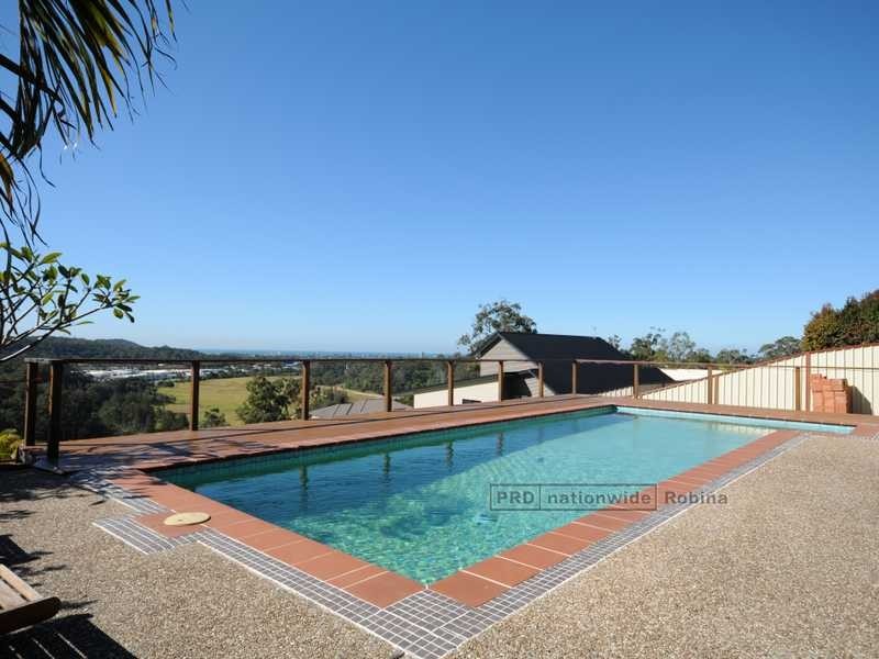 7 Royal View Close, Burleigh Heads QLD 4220