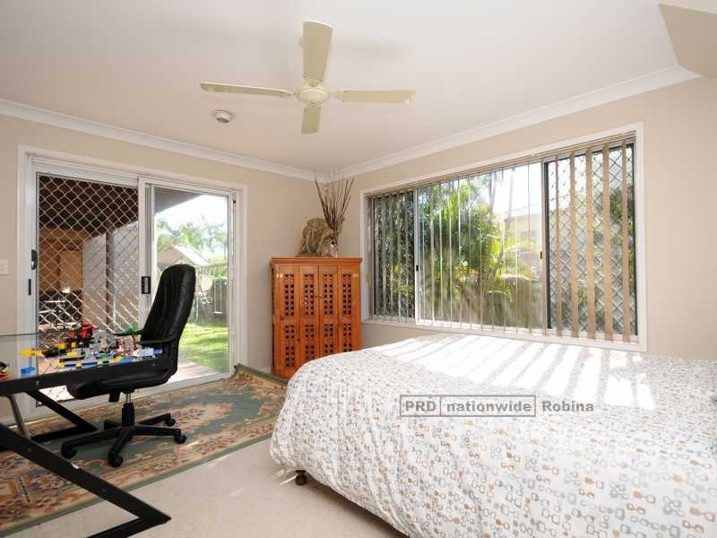 8 Macallan Street, Merrimac QLD 4226