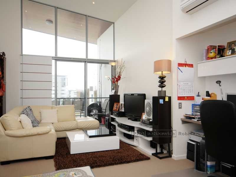 Unit 226/60 Riverwalk Avenue, Robina QLD 4226