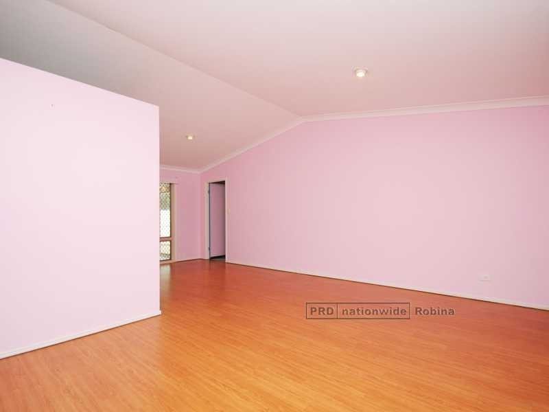 12 Maidstone Place, Robina QLD 4226