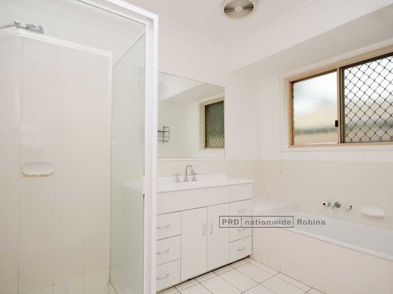 12 Maidstone Place, Robina QLD 4226