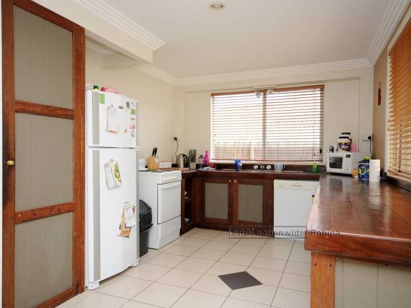 396 Pine Ridge Road, Coombabah QLD 4216