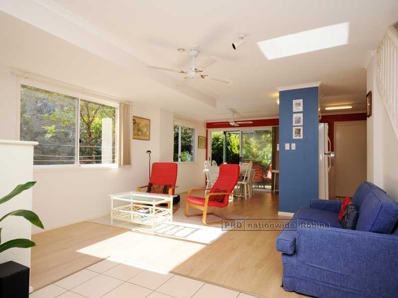 1/18 Douma Drive, Mudgeeraba QLD 4213