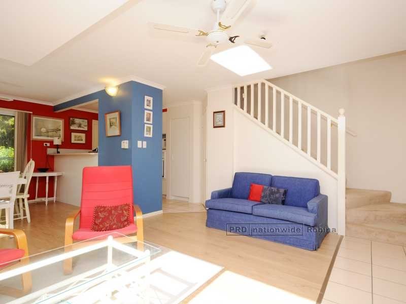 1/18 Douma Drive, Mudgeeraba QLD 4213