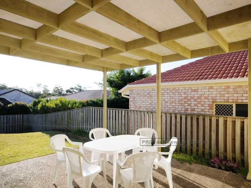 17 Torrey Place, Robina QLD 4226