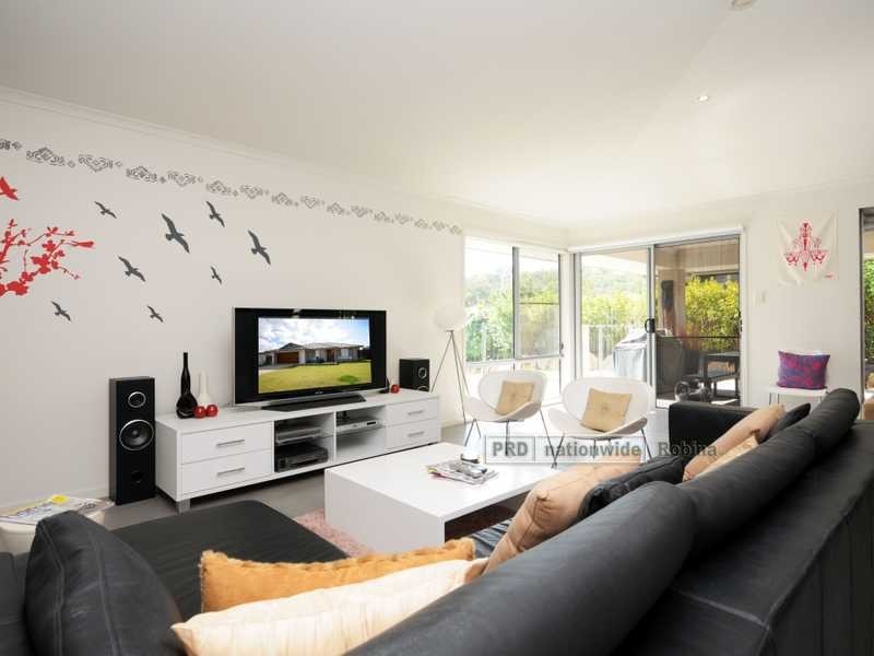 24 Kerrigan Court, Mudgeeraba QLD 4213