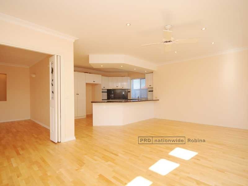 11A Wiltshire Drive, Mudgeeraba QLD 4213