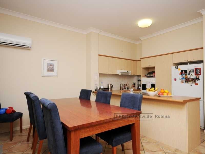 Unit 30/37 Paradise Springs Avenue, Robina QLD 4226