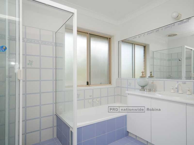 11 Conadilly Court, Carrara QLD 4211