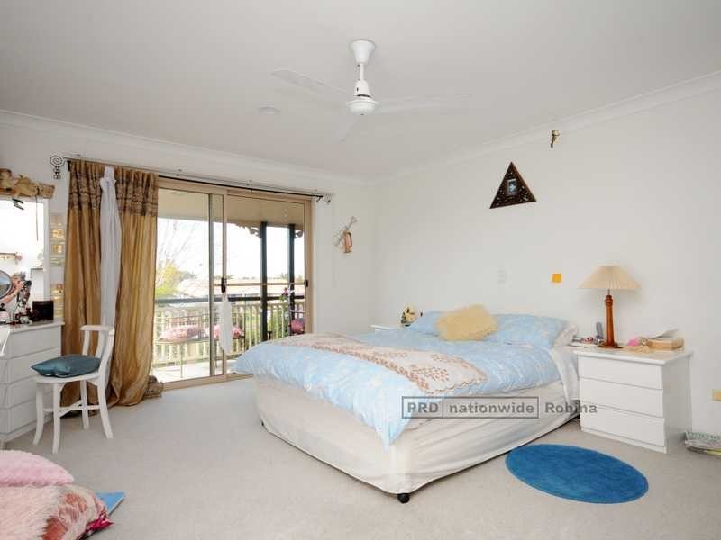 11 Conadilly Court, Carrara QLD 4211